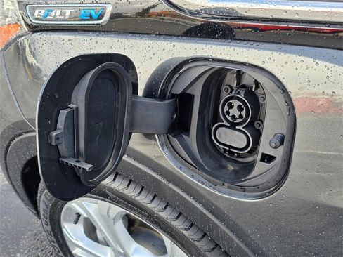 Used 2019 Chevrolet Bolt LT image 14