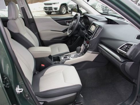 Certified 2023 Subaru Forester Premium image 34