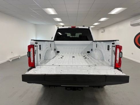 New 2026 Ford F250 4x4 Crew Cab Super Duty image 8