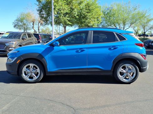 Used 2022 Hyundai Kona SEL FWD image 2