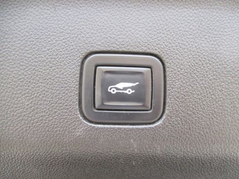 Used 2021 GMC Yukon SLT RWD image 39