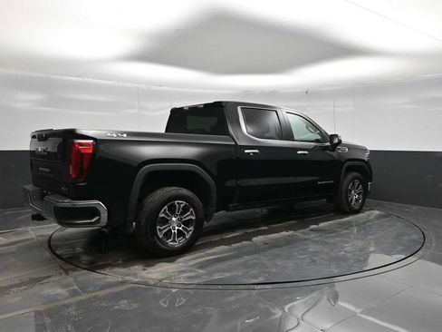 Used 2025 GMC Sierra 1500 SLT AWD/4WD image 7