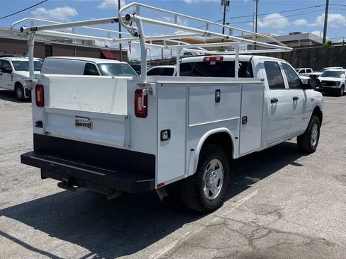 Used 2022 RAM 2500 Tradesman w/ Special Service Vehicle Group AWD/4WD image 3