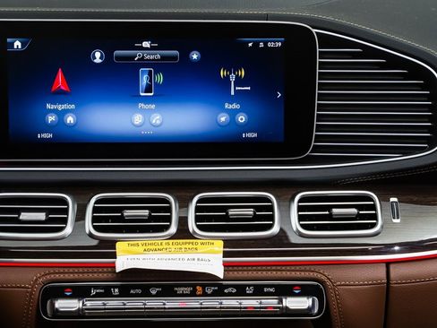 New 2026 Mercedes-Benz GLE 53 AMG 4MATIC Coupe image 16