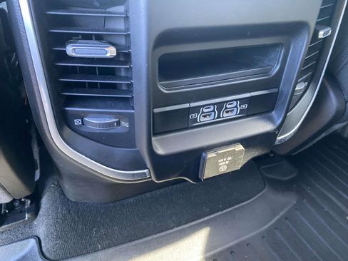 Used 2021 RAM 1500 Big Horn AWD/4WD image 13