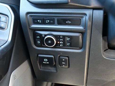 Used 2023 Ford F150 Lariat w/ Equipment Group 502A High AWD/4WD image 41