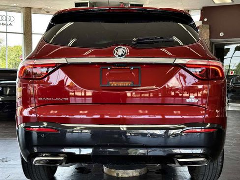 Used 2024 Buick Enclave Premium image 18