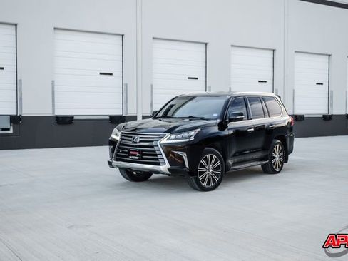 Used 2021 Lexus LX 570 4WD w/ Luxury Package image 17