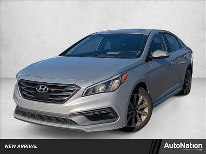 Used 2017 Hyundai Sonata Limited w/ Ultimate Package 04
