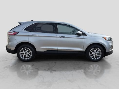 Used 2023 Ford Edge SEL w/ Convenience Package AWD/4WD image 9
