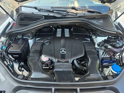 Used 2019 Mercedes-Benz GLS 450 4MATIC image 29
