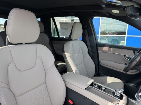 New 2026 Volvo XC90 T8 Plus w/ Protection Package Premier image 12