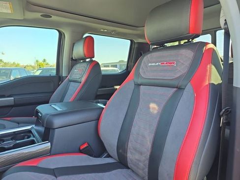 New 2025 Ford F250 Lariat w/ Lariat Ultimate Package AWD/4WD image 19