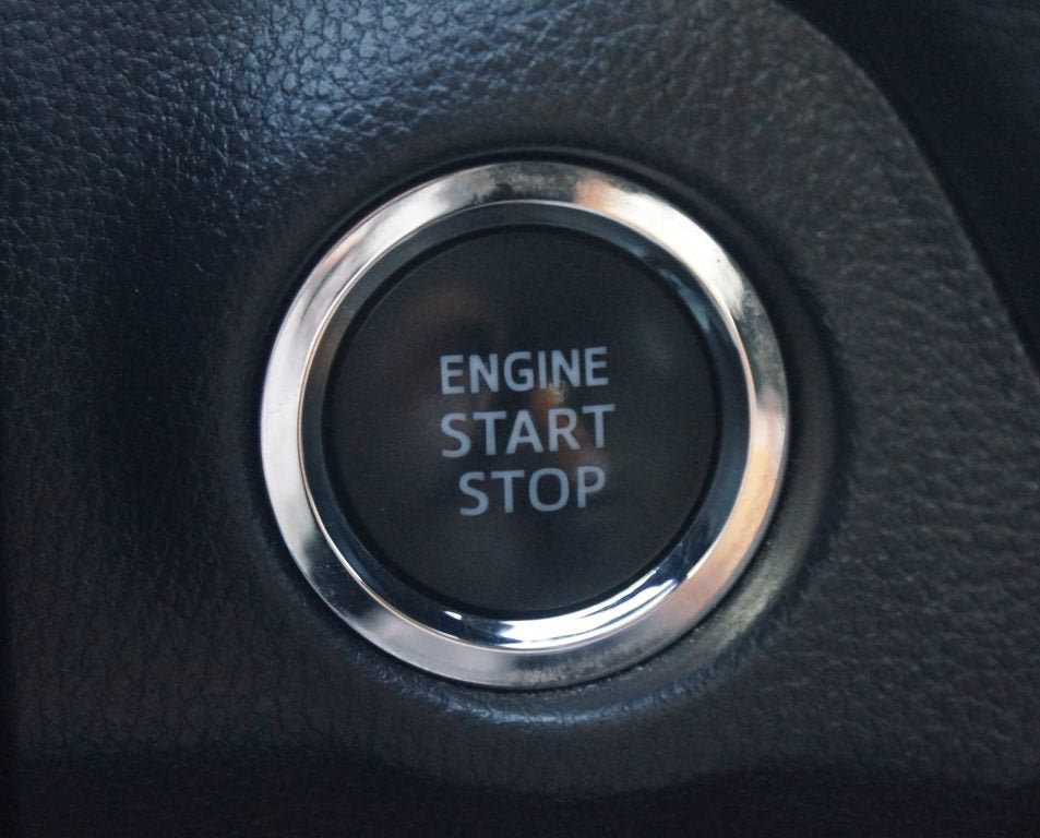 Used 2025 Toyota RAV4 XLE AWD/4WD image 8
