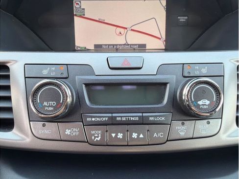 Used 2016 Honda Odyssey Touring image 22