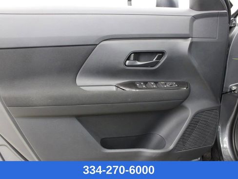 New 2026 Nissan Kicks S image 14