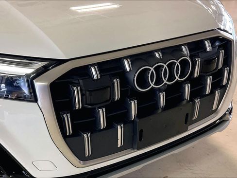 Used 2025 Audi Q7 3.0T Premium Plus image 30