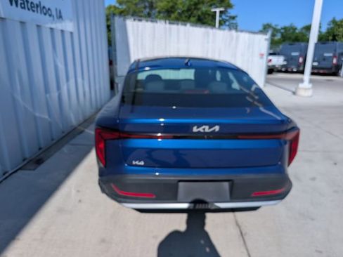 Used 2025 Kia K4 FWD image 15