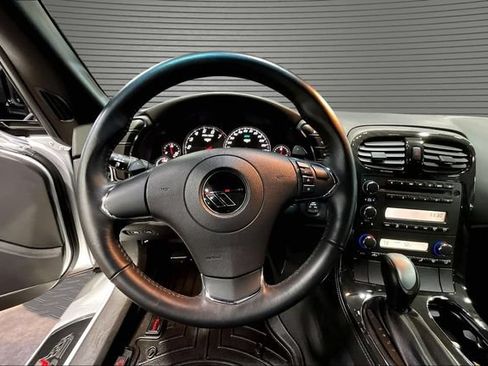 Used 2013 Chevrolet Corvette Grand Sport RWD image 8