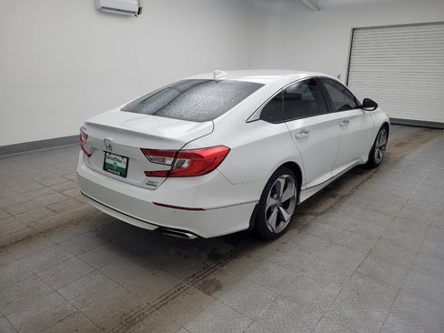 Used 2019 Honda Accord Touring image 9
