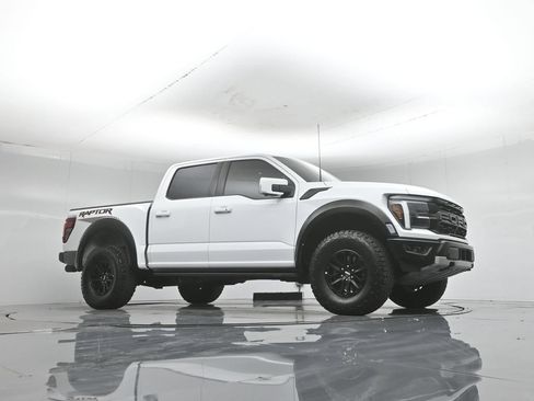 Used 2024 Ford F150 Raptor AWD/4WD image 4
