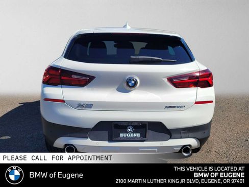 Used 2023 BMW X2 xDrive28i w/ Convenience Package AWD/4WD image 4