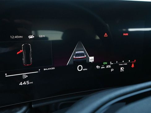 Used 2025 Audi Q5 Premium Plus w/ Premium Plus image 8