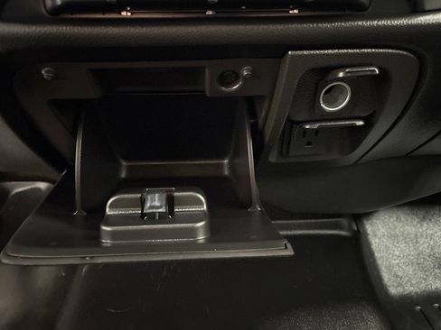Used 2017 Chevrolet Silverado 1500 LT w/ All Star Edition AWD/4WD image 23