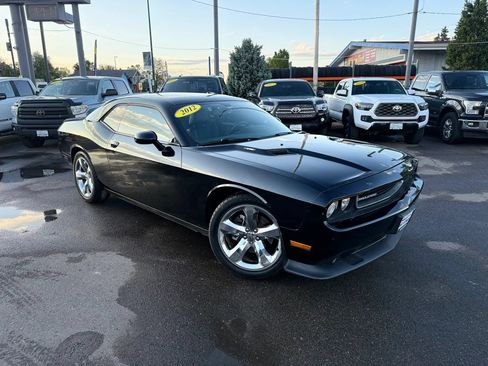 Used 2012 Dodge Challenger R/T Plus RWD image 3