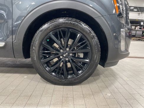Used 2020 Kia Telluride SX w/ SX Prestige Package image 28