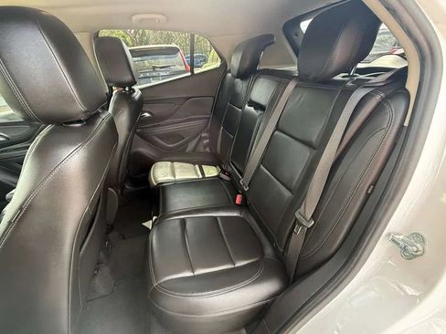 Used 2017 Buick Encore Essence FWD image 19