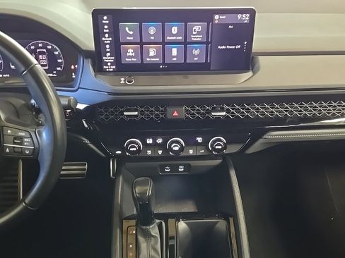 Used 2023 Honda Accord Sport image 19