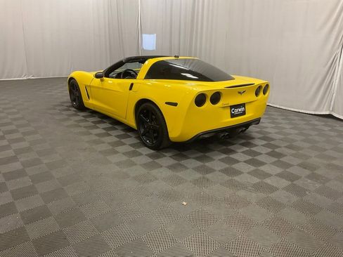 Used 2005 Chevrolet Corvette Coupe w/ Preferred Equipment Group RWD image 10