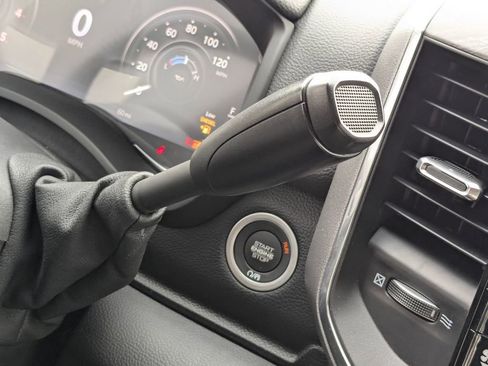 New 2025 RAM 2500 Laramie AWD/4WD image 26