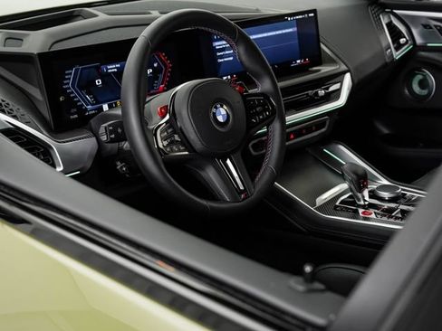 Used 2025 BMW XM w/ M Driver's Package AWD/4WD image 4