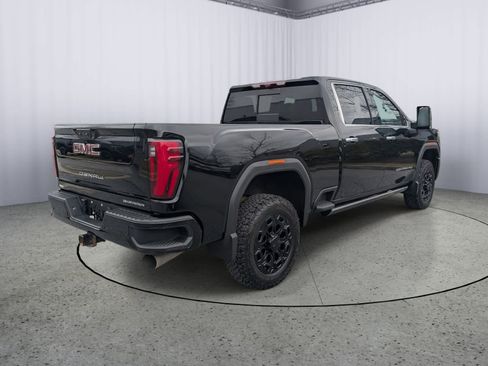 Used 2024 GMC Sierra 2500 Denali w/ Denali Reserve Package image 3