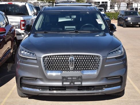 Used 2022 Lincoln Aviator Reserve w/ Equipment Group 201A image 3