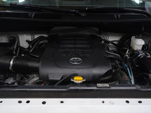 Used 2016 Toyota Tundra SR5 w/ TRD Off Road Package AWD/4WD image 25