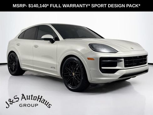 Used 2025 Porsche Cayenne GTS AWD/4WD image 1