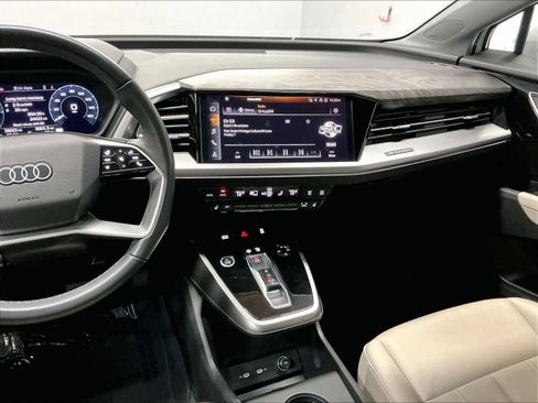 Used 2023 Audi Q4 e-tron Premium Plus w/ Premium Plus AWD/4WD image 8