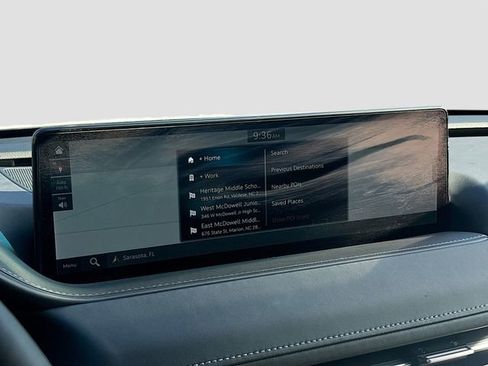 Used 2024 Genesis G80 image 32