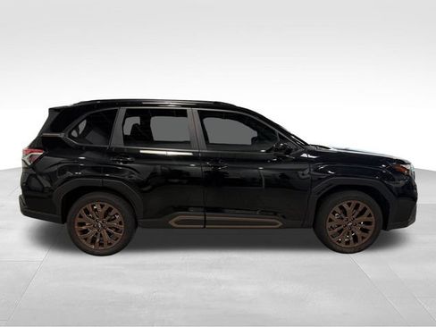 Used 2025 Subaru Forester Sport AWD/4WD image 4