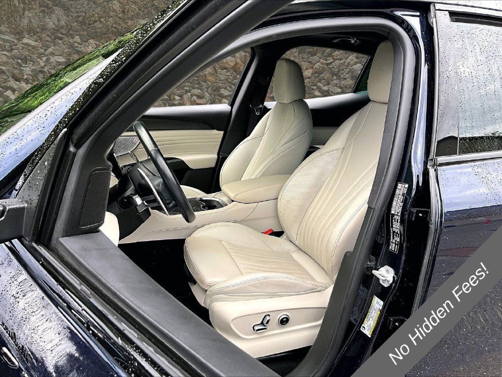 Used 2023 Maserati Grecale Modena AWD/4WD image 19