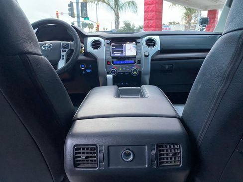 Used 2020 Toyota Tundra Limited image 28