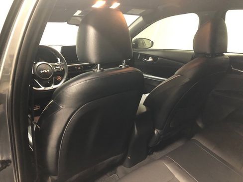 Certified 2024 Kia Forte GT-Line image 16