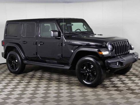 Used 2021 Jeep Wrangler Unlimited Sahara image 36