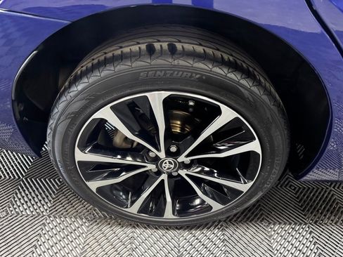 Used 2018 Toyota Corolla SE w/ Body Protection Package image 20