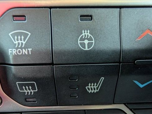 Used 2020 Jeep Gladiator Rubicon image 18