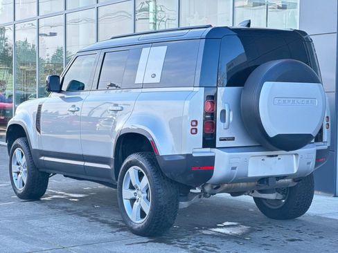 Used 2020 Land Rover Defender 110 First Edition AWD/4WD image 5
