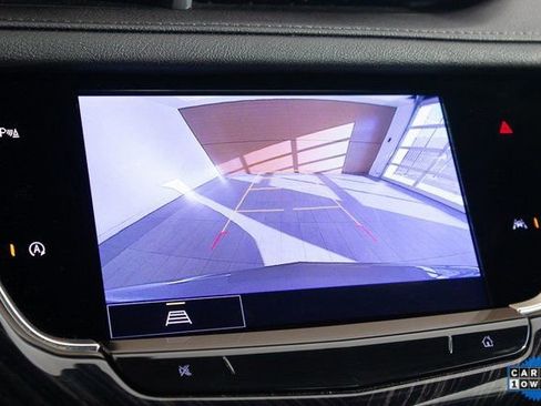 Used 2025 Cadillac XT6 Premium Luxury image 34